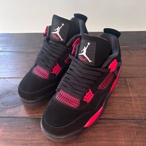 Air Jordan 4 Retro Red Thunder - Men’s 7.5 - Excellent/Like New Condition!